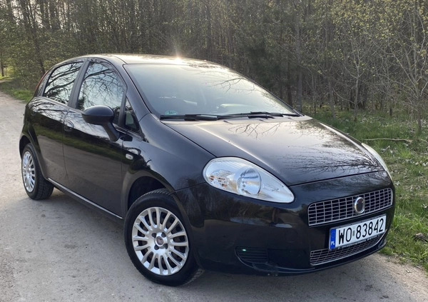 Fiat Grande Punto cena 8800 przebieg: 190000, rok produkcji 2008 z Terespol małe 79